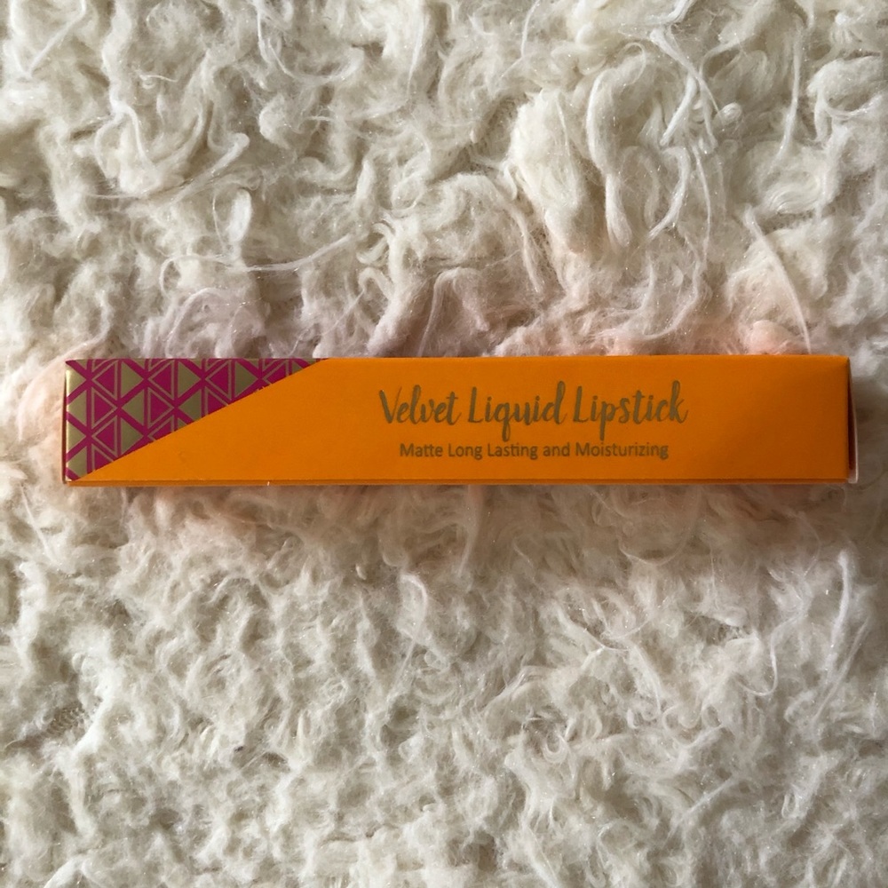 Hola Neon Liquid Lipstick